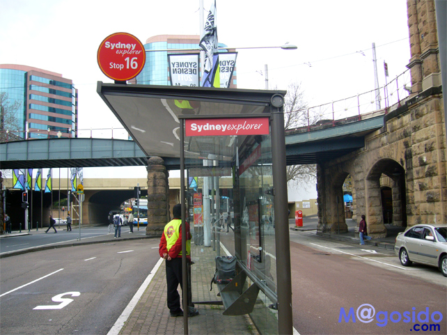 �V�h�j�[�G�N�X�v���[���[�A�{���_�C�G�N�X�v���[���[