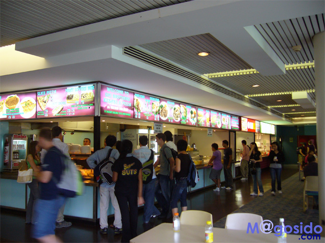 �V�h�j�[��w �J���e�B�[��